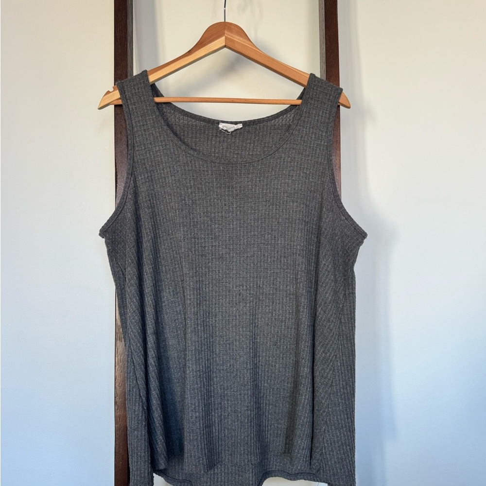 Gray Ribbed Women's Tank Top, EUC, Plus Size, Women’s 1X